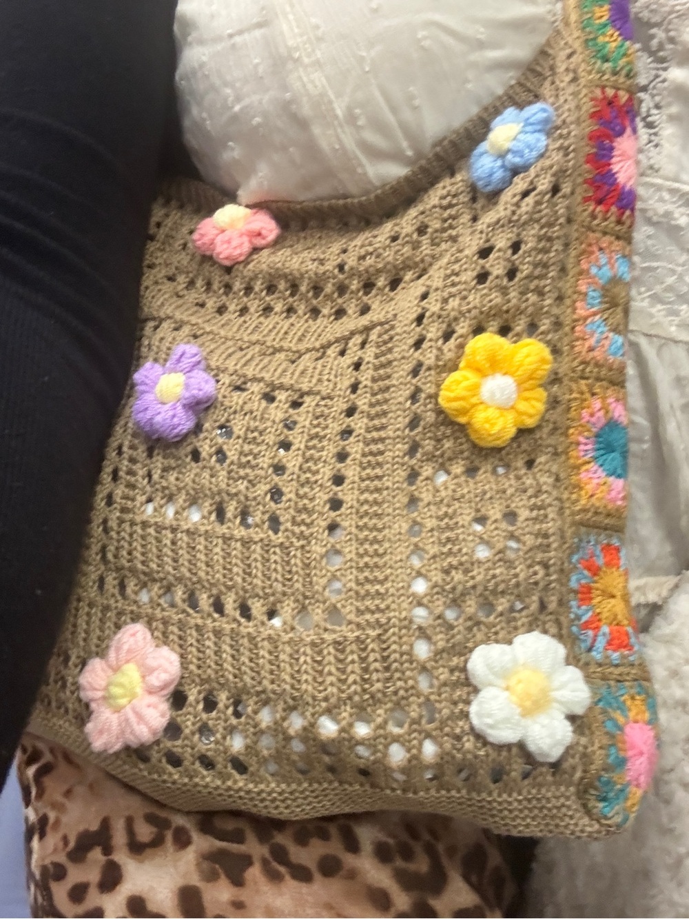 Bohemian Handmade Beige Crochet Floral Tote Bag - Picture 3 of 5